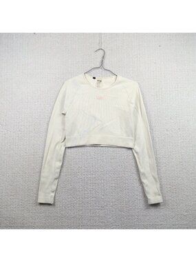 Bo+Tee Long Sleeve Crop Top Women’s Sz Large Cream Ivory Ribbed Activewear Read